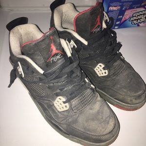 Jordan 4